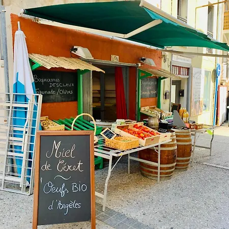 Maison Avec Justice Sur *